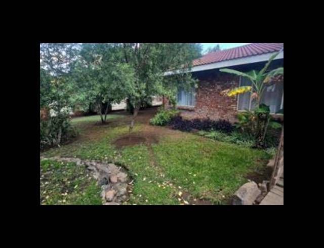 3 bed property to rent in BAYSVALLEY